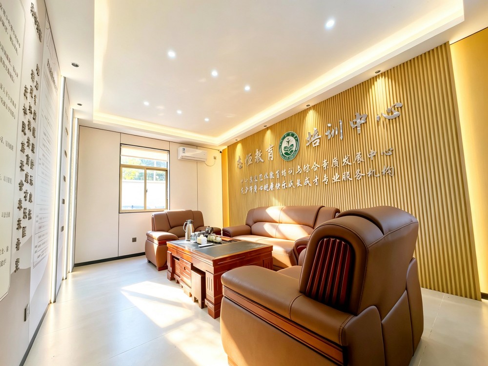 绍兴正规的全封闭叛逆小孩改变学校,家长该如何理性选择